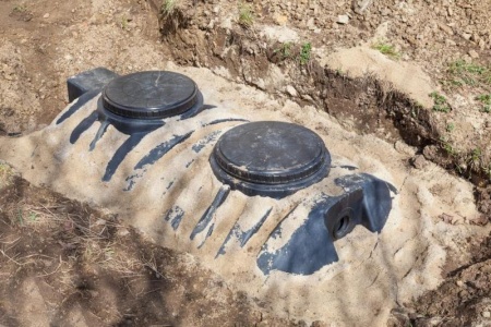 Quelle installation choisir pour une fosse septique adapt&eacute;e &agrave; votre terrain &agrave; Cernay ?